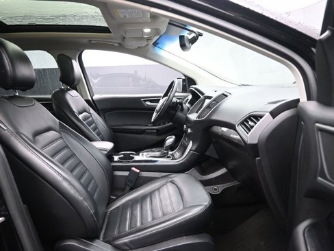Used 2017 Ford Edge SEL w/ Equipment Group 201A image 28