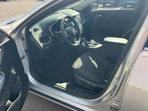 Used 2022 Chevrolet Malibu LT image 20