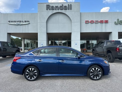 Used 2019 Nissan Sentra SR image 8
