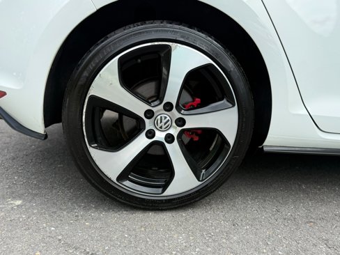 Used 2017 Volkswagen GTI S image 44