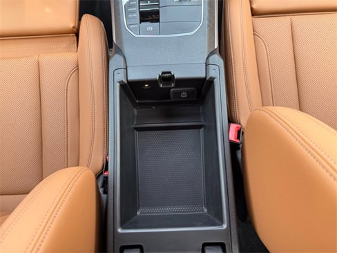 Certified 2025 BMW 330i xDrive Sedan w/ M Sport Package image 39