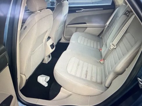 Used 2019 Ford Fusion SE image 11