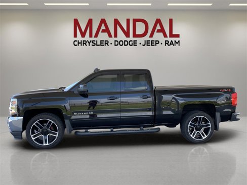 Used 2019 Chevrolet Silverado 1500 LT w/ LPO, Black Pack image 11