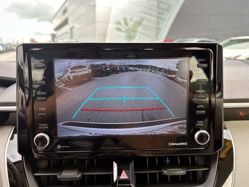 Used 2022 Toyota Corolla LE image 24