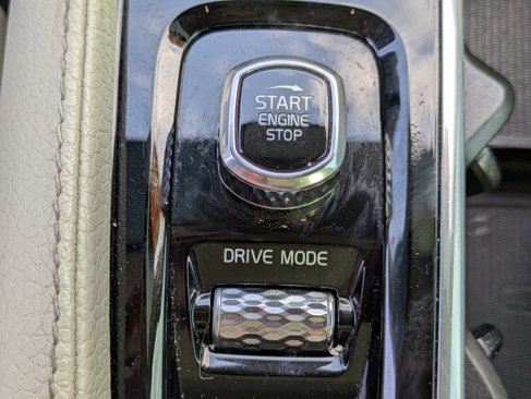 Used 2019 Volvo XC90 T6 Momentum w/ Advanced Package image 27