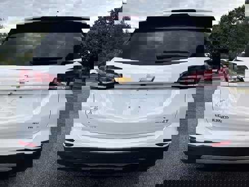 Used 2022 Chevrolet Equinox LT image 7