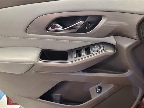 Used 2019 Chevrolet Traverse LT image 27