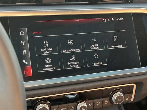 Certified 2025 Audi Q3 2.0T Premium Plus w/ Premium Plus Package image 31