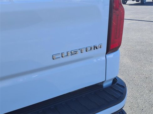 Used 2020 Chevrolet Silverado 1500 Custom w/ Custom Value Package image 24