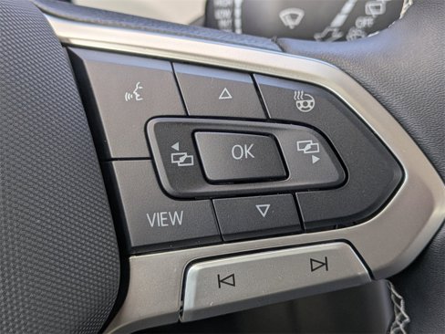 New 2025 Volkswagen Taos S image 24
