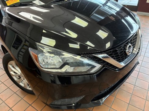 Used 2017 Nissan Sentra S w/ S Style Package image 2