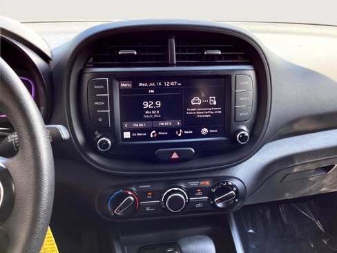 Used 2024 Kia Soul LX w/ Option Group 015 image 16