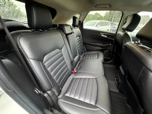 Used 2022 Ford Edge SEL w/ Convenience Package image 26