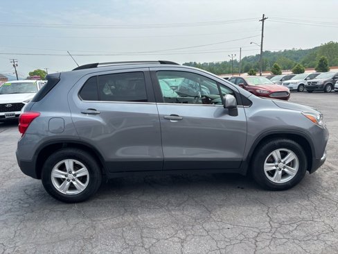 Used 2020 Chevrolet Trax LT image 8