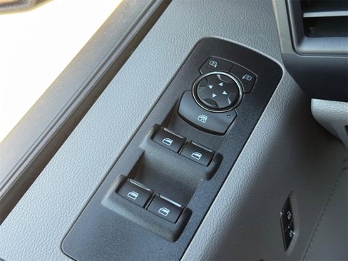Used 2017 Ford F150 XL w/ Equipment Group 101A Mid image 18