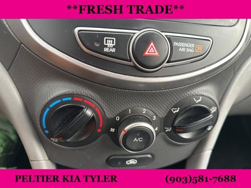 Used 2016 Hyundai Accent SE image 19