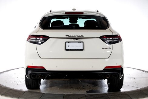 Used 2022 Maserati Levante GT image 4