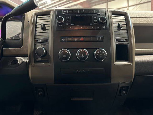 Used 2012 RAM 2500 ST w/ Chrome Appearance Group image 15