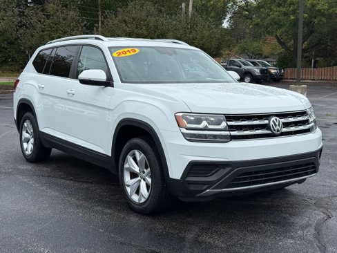 Used 2019 Volkswagen Atlas S w/ Towing Package image 3