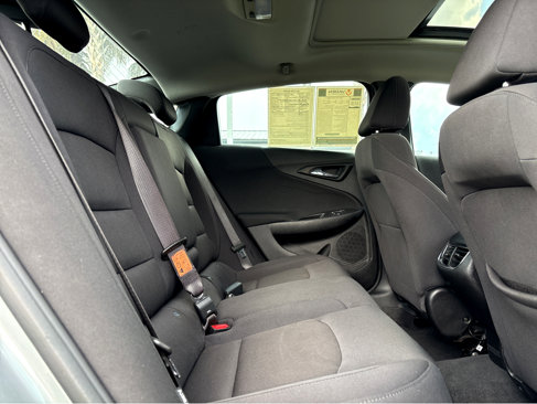 Used 2023 Chevrolet Malibu LT image 16