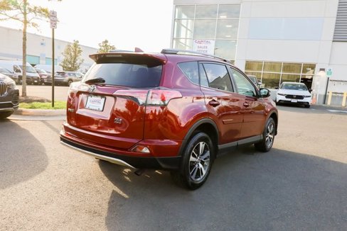 Used 2018 Toyota RAV4 XLE image 13
