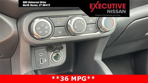 New 2025 Nissan Kicks Play S image 17