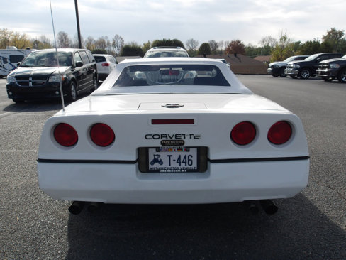 Used 1988 Chevrolet Corvette Convertible image 6