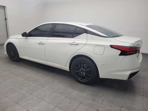 Used 2020 Nissan Altima 2.5 S image 3