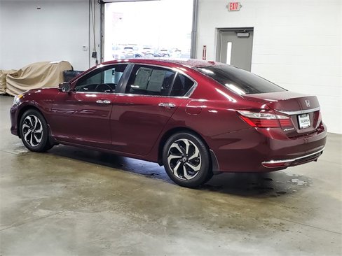 Used 2017 Honda Accord EX-L image 6