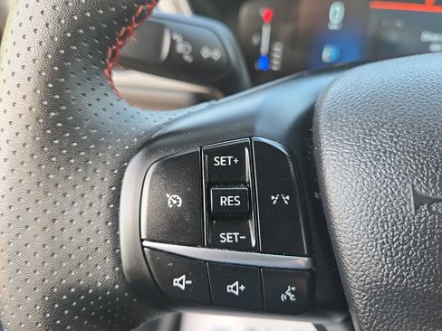 Used 2024 Ford Escape ST-Line image 18