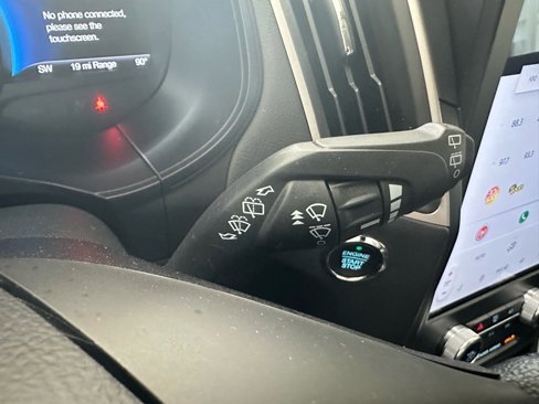 Used 2023 Ford Edge SEL w/ Convenience Package image 48