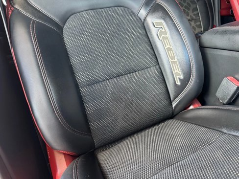 Used 2019 RAM 1500 Rebel image 32