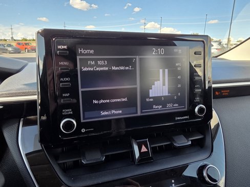 Used 2022 Toyota Corolla LE image 21