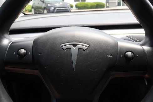 Used 2018 Tesla Model 3 Long Range image 39