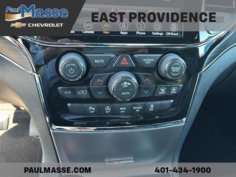 Used 2021 Jeep Grand Cherokee Limited image 13