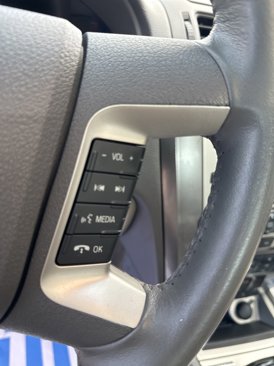 Used 2010 Ford Fusion SEL image 18