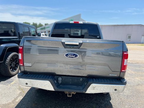 Used 2018 Ford F150 XLT w/ Equipment Group 302A Luxury image 4