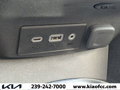 Used 2023 Chevrolet Malibu LT image 19