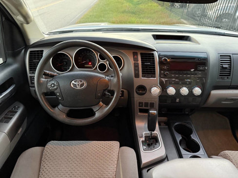 Used 2012 Toyota Tundra 2WD Double Cab image 18