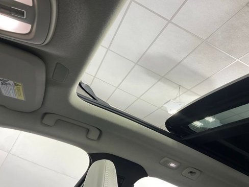 New 2025 Volvo XC40 B5 Plus w/ Protection Package Premier image 20