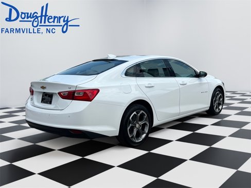 New 2025 Chevrolet Malibu LT image 5