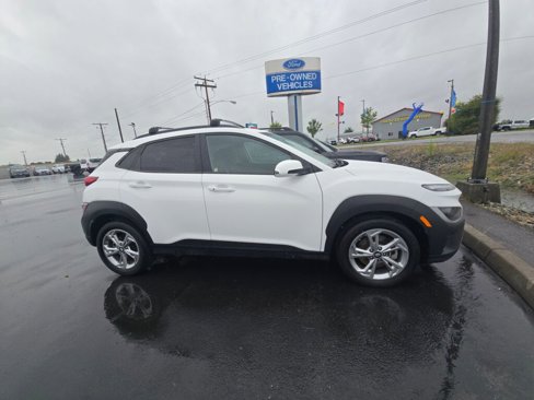 Used 2022 Hyundai Kona SEL w/ Cargo Package image 5