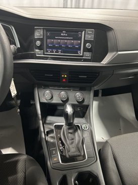 Used 2019 Volkswagen Jetta S image 22