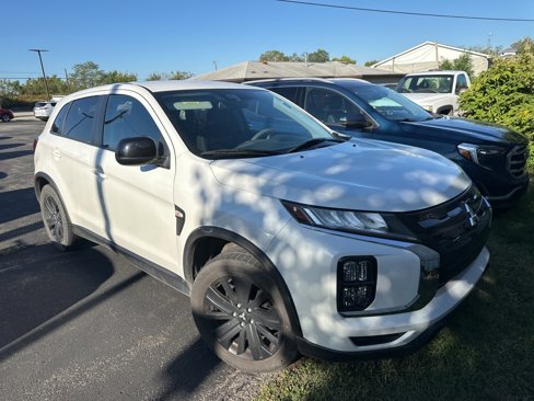 Used 2021 Mitsubishi Outlander Sport LE image 3