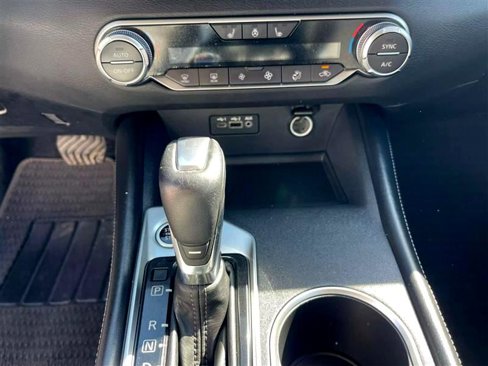 Used 2019 Nissan Altima 2.0 Edition One image 12