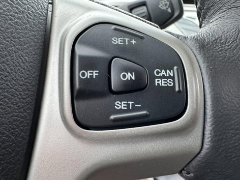 Used 2013 Ford Fiesta SE image 17
