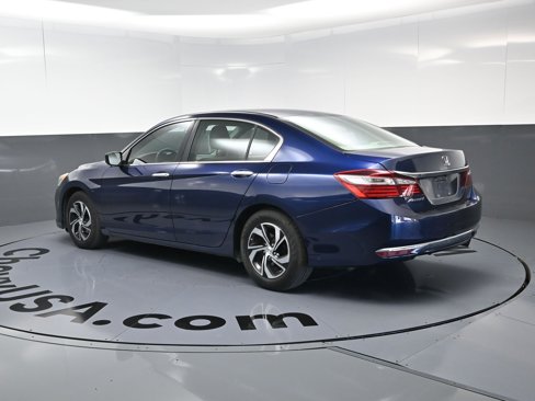Used 2016 Honda Accord LX image 7