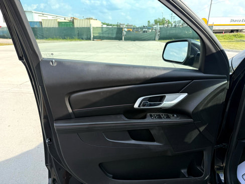 Used 2010 GMC Terrain SLE image 12