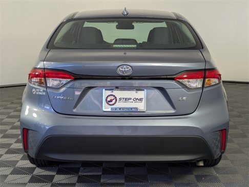 Used 2024 Toyota Corolla LE image 6