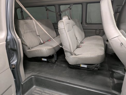Used 2019 Chevrolet Express 3500 LS image 25